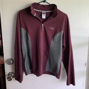 Women’s north face pullover